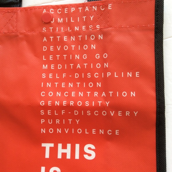 LULULEMON RED AND WHITE SMALL SHOPPING TOTE - Picture 7 of 7